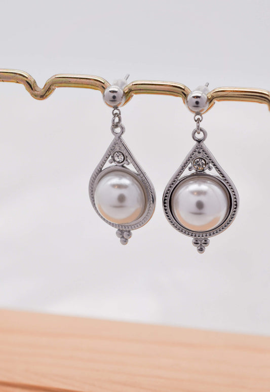 Tear of Elegance Earrings